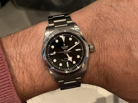 TUDOR Black Bay 36 .